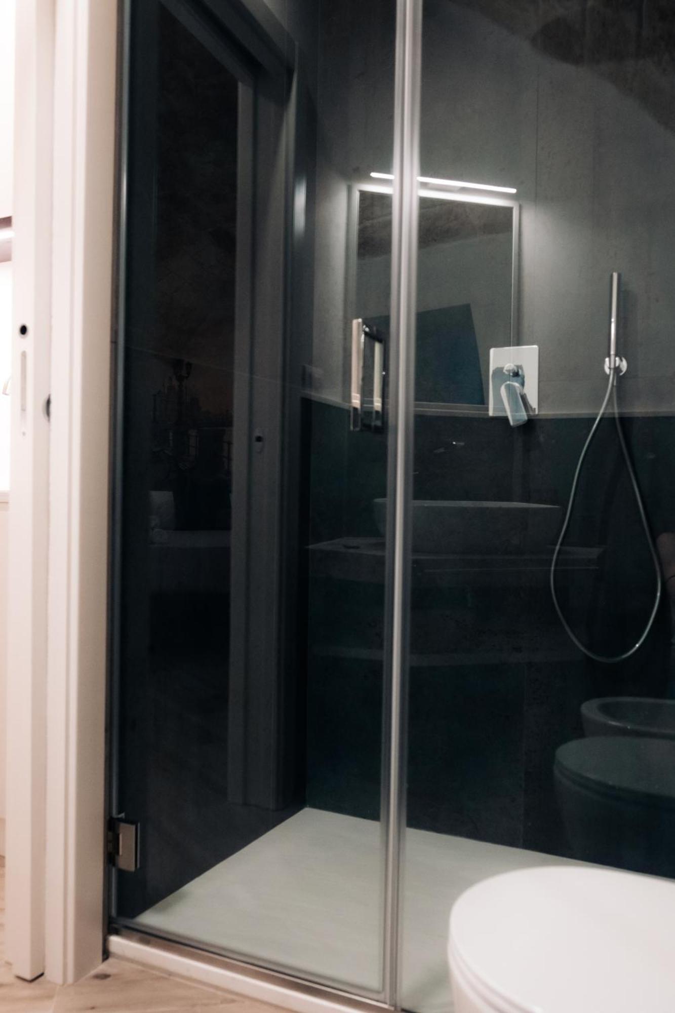 Timeless Apulian Luxury Suite 바리 외부 사진